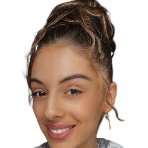 Fanny B. (Aide Menagere)