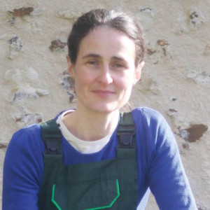 Laurie D. (Laurie Dyevre Dezign)