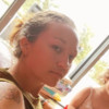 avatar Elfie C.<