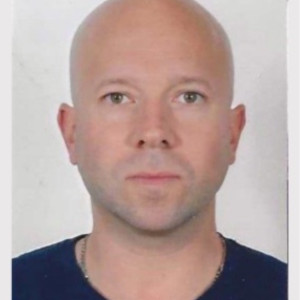 Julien B.