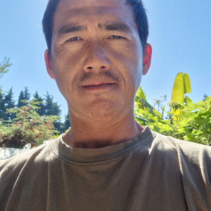 Claude H. (Claude multi services)