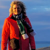 Evelyne D.