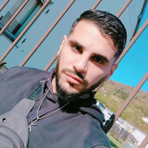 Younes J.