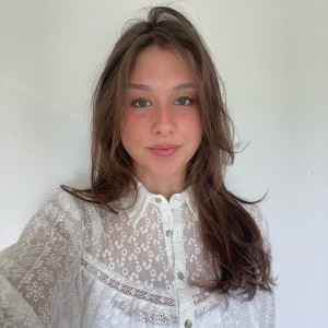Adèle M.