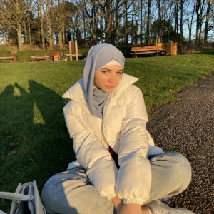 Salhia B.