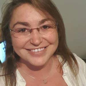 Valerie R.