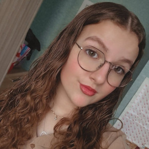 Faustine C.