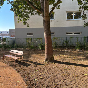 Anthony M. (AM CREA)