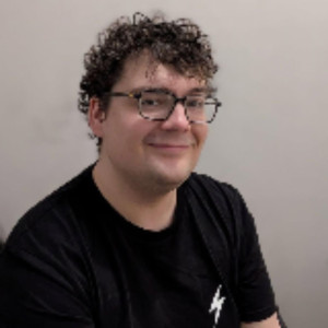 Alex R.