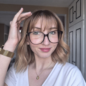 Noemie F. (A VOTRE SERVICE COTE D’OPAL...