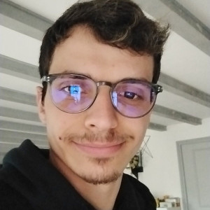 Nicolas L.