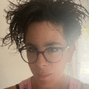 Emmanuelle C.