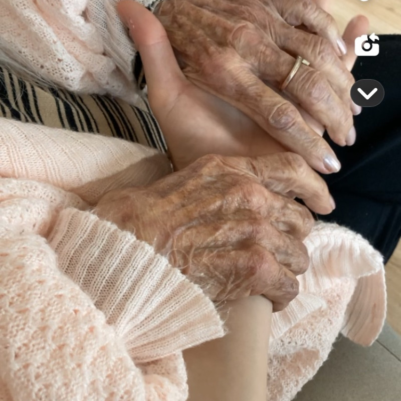 emilie-vaillant-aide-soignante-mireval-34110-allovoisins