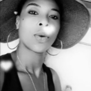 Salimata O. (Styl'ongle)