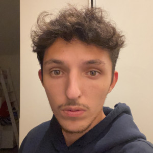 Max L.