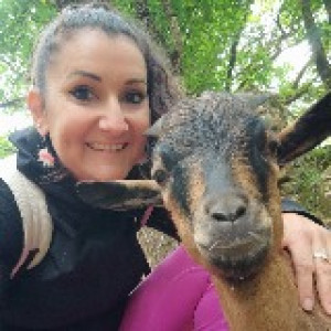 Sandra F.
