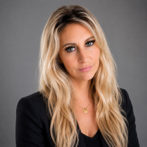 Elodie L. (FEE TOI BELLE)