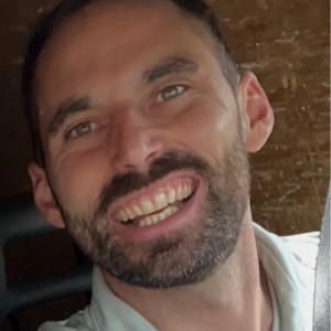 Yoan-Olivier L.