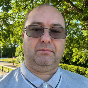 Viorel P.