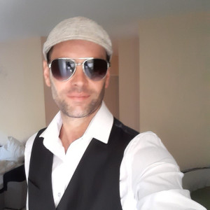 Denis F. (les travaux du bassin)