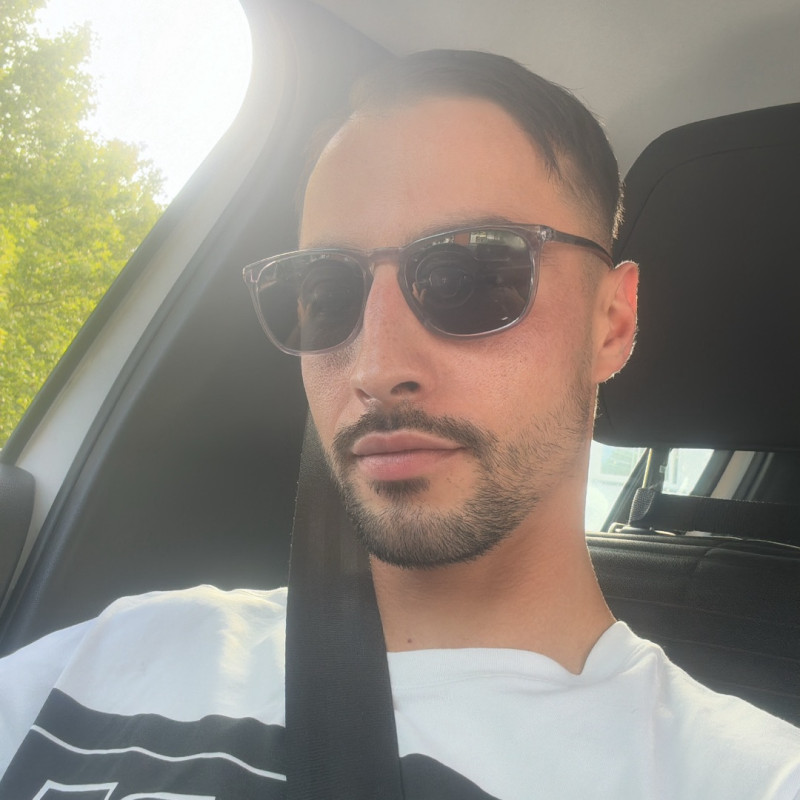 Yannis labernarie plombier chauffagiste bill re 64140 allovoisins