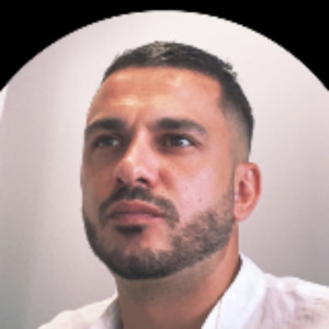 Hugo H. (halladjian hugo)