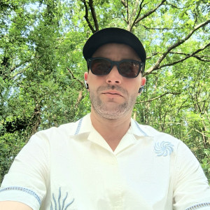 Hamdi H.