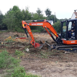 Alexandre C. (Entreprise CHARLES)