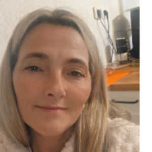 Christelle V. (lak hal)