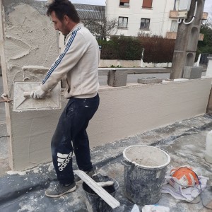 Pierre L. (lampin construction)