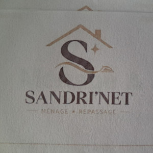 Sandrine H. (Sandrinet)