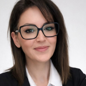 Mily T. (Adonis Clean Service)