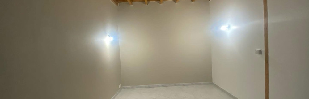 Johanna N. (NJ Peinture)