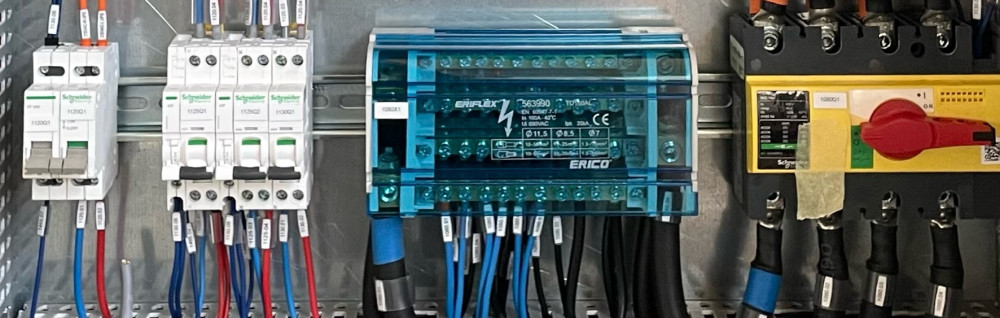 De Jong S. (DE JONG ELEC)