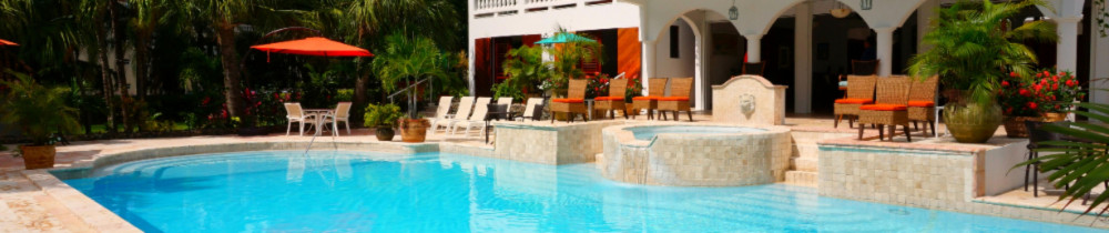 Micka V. (clean pool service)