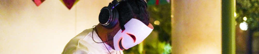 Play H. (Play House)