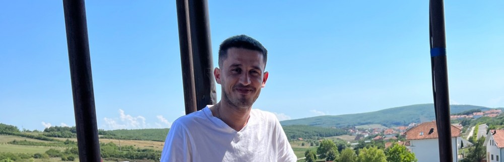 Qendrim L.