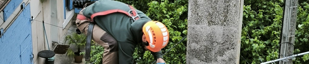 Nicolas Et Jeremy L. (Corde et Toiture...