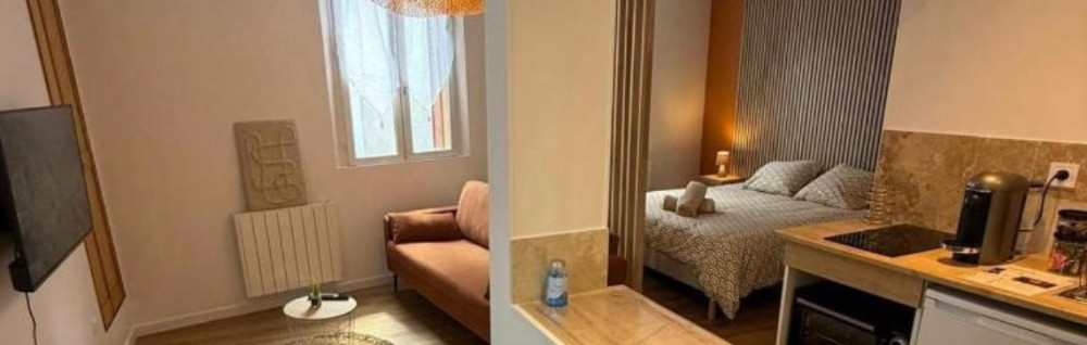 Stephanie R. (lovebati)