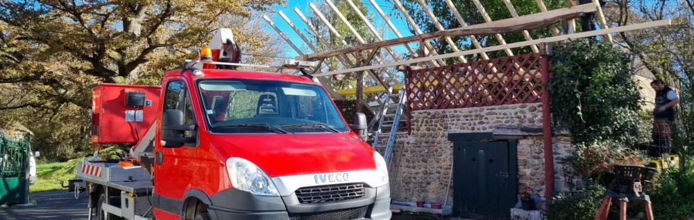 Jean-Joseph D. (Toutes-Toitures)