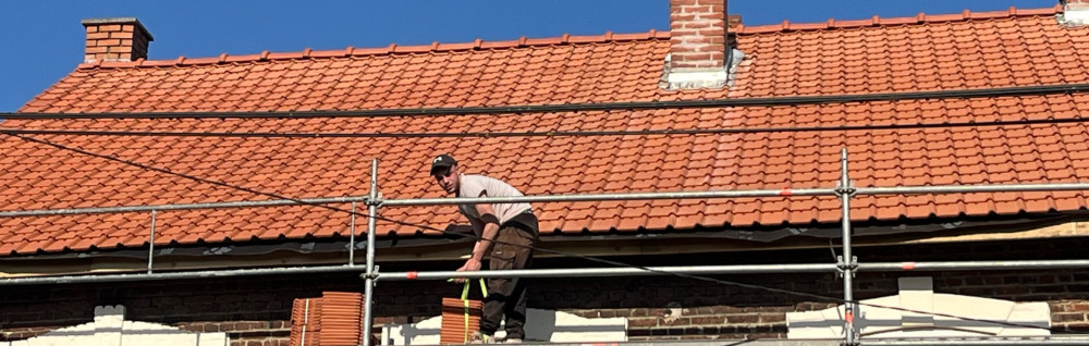 Jacky C. (toiture, solution, rénov)