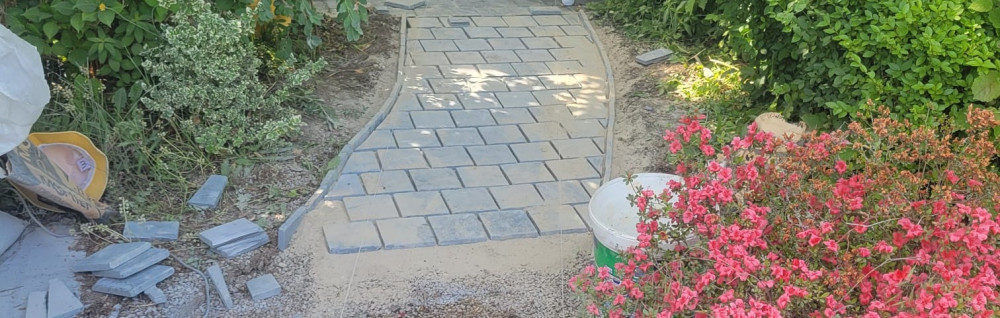 Garik V. (Express Bat)