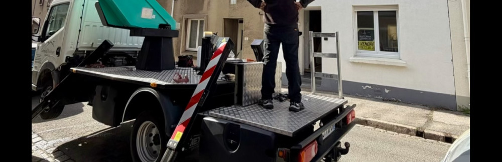 Emmanuel S. (schwartz couveture)