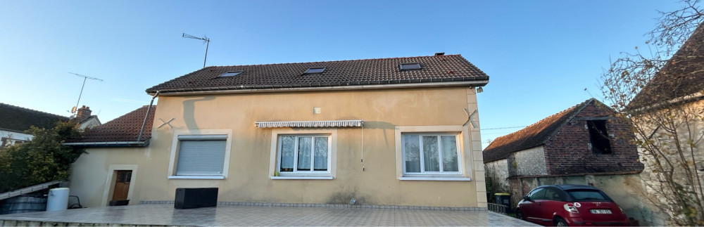 Mayson L. (Art Bâtiment Couverture.)