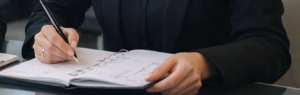 Aida R. (MONSECRETARIATADISTANCE)