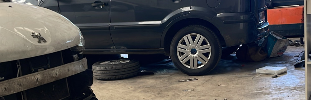 Boubkar E. (Boubaker Auto)