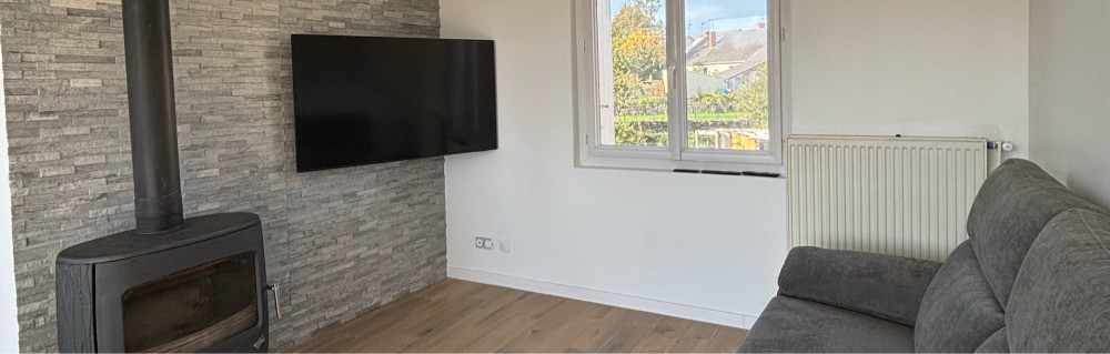 Symon F. (Home & Co)