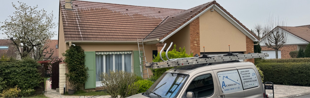 Jonathan C. (AJC-RENOV-TOIT)