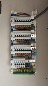Photo de galerie - Je suis Électricien de Bâtiment . 
