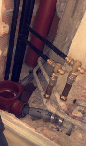 Photo de galerie - Changement de collone en fonte et changement collone en multicouche 
